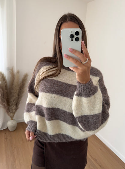NELLY PULLOVER
