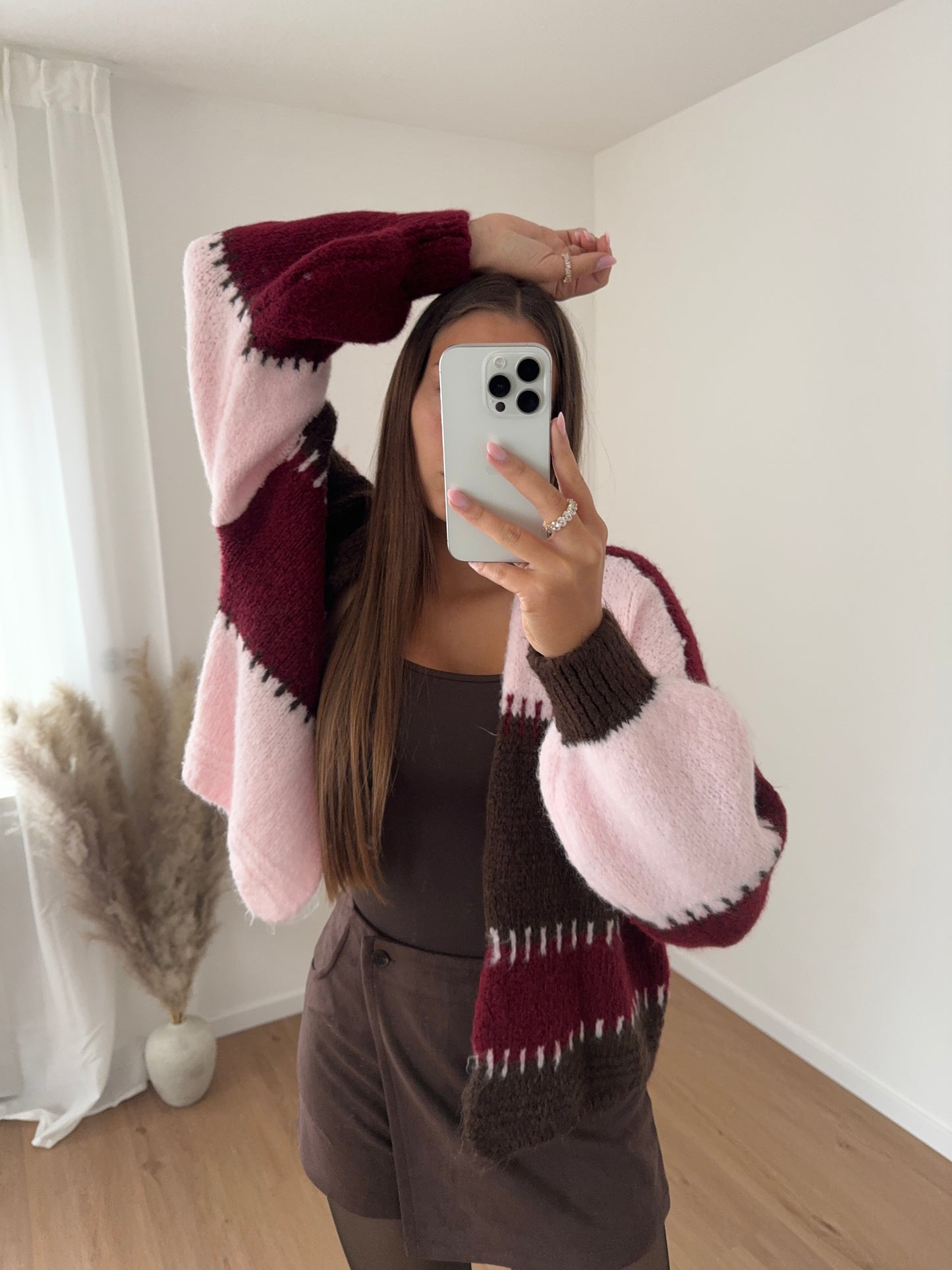 FINJA CARDIGAN