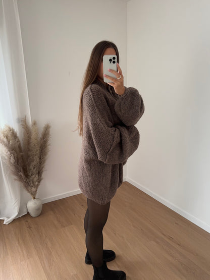 ANDRA STRICKJACKE