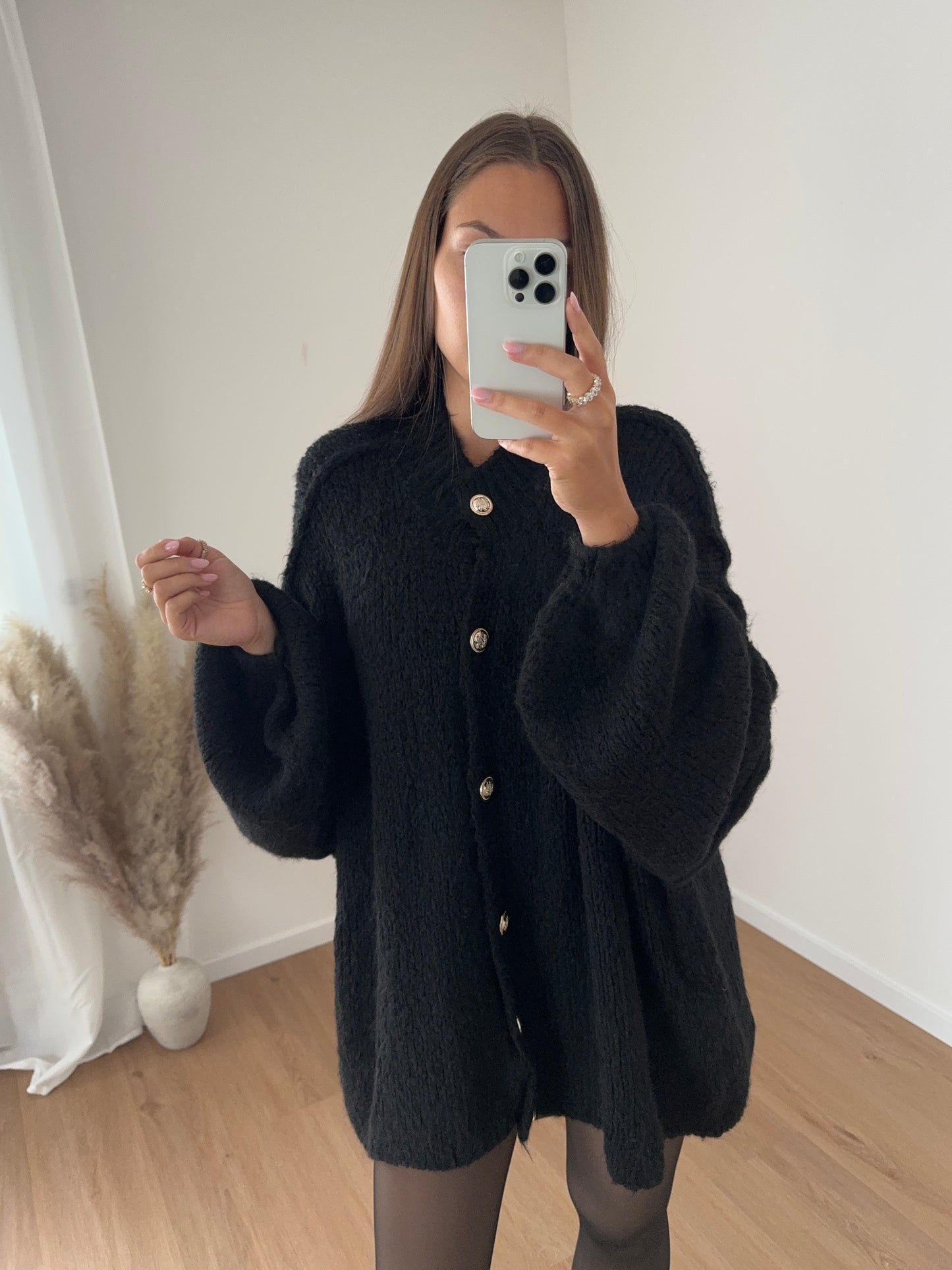 ANDRA STRICKJACKE