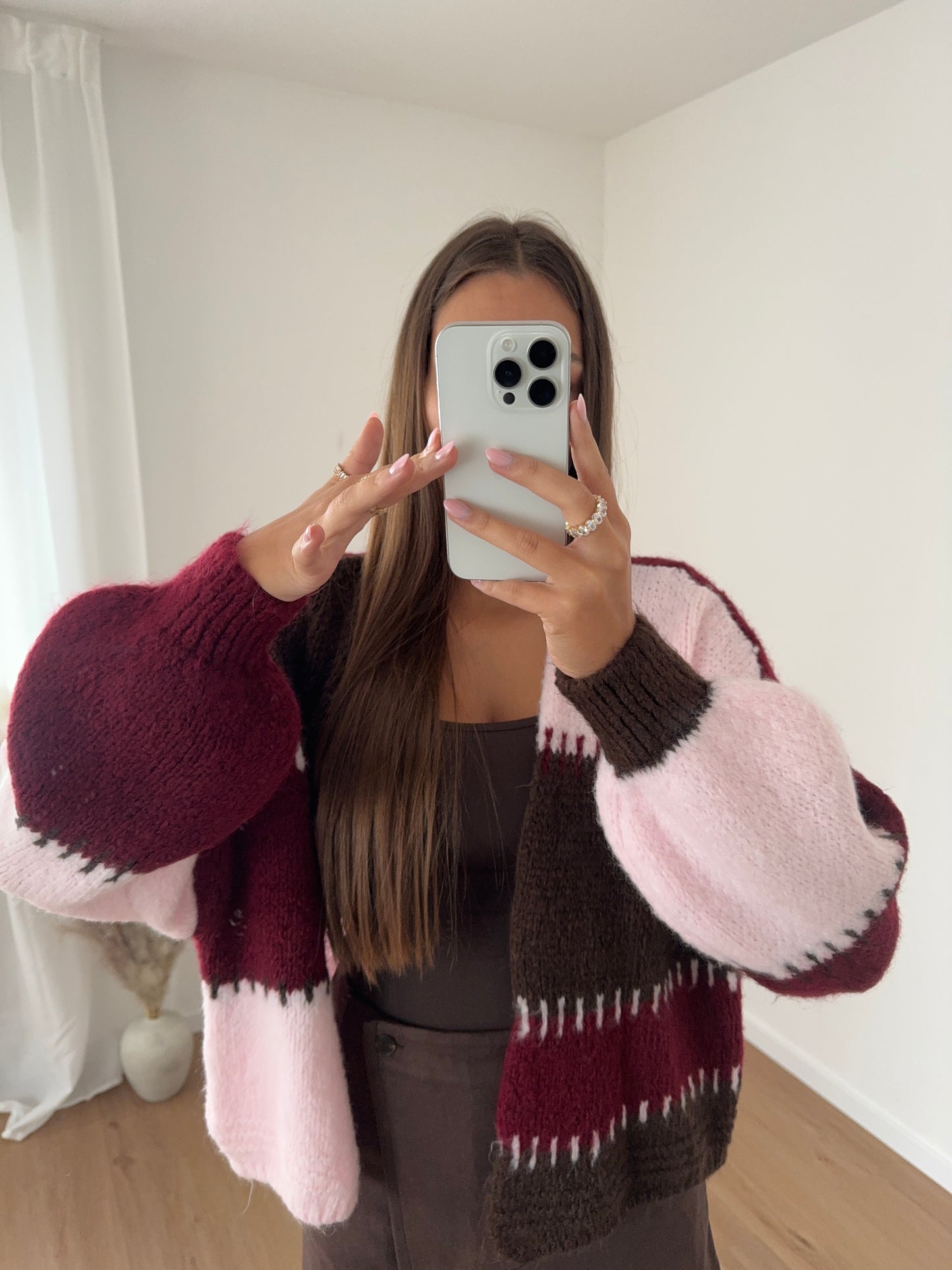 FINJA CARDIGAN