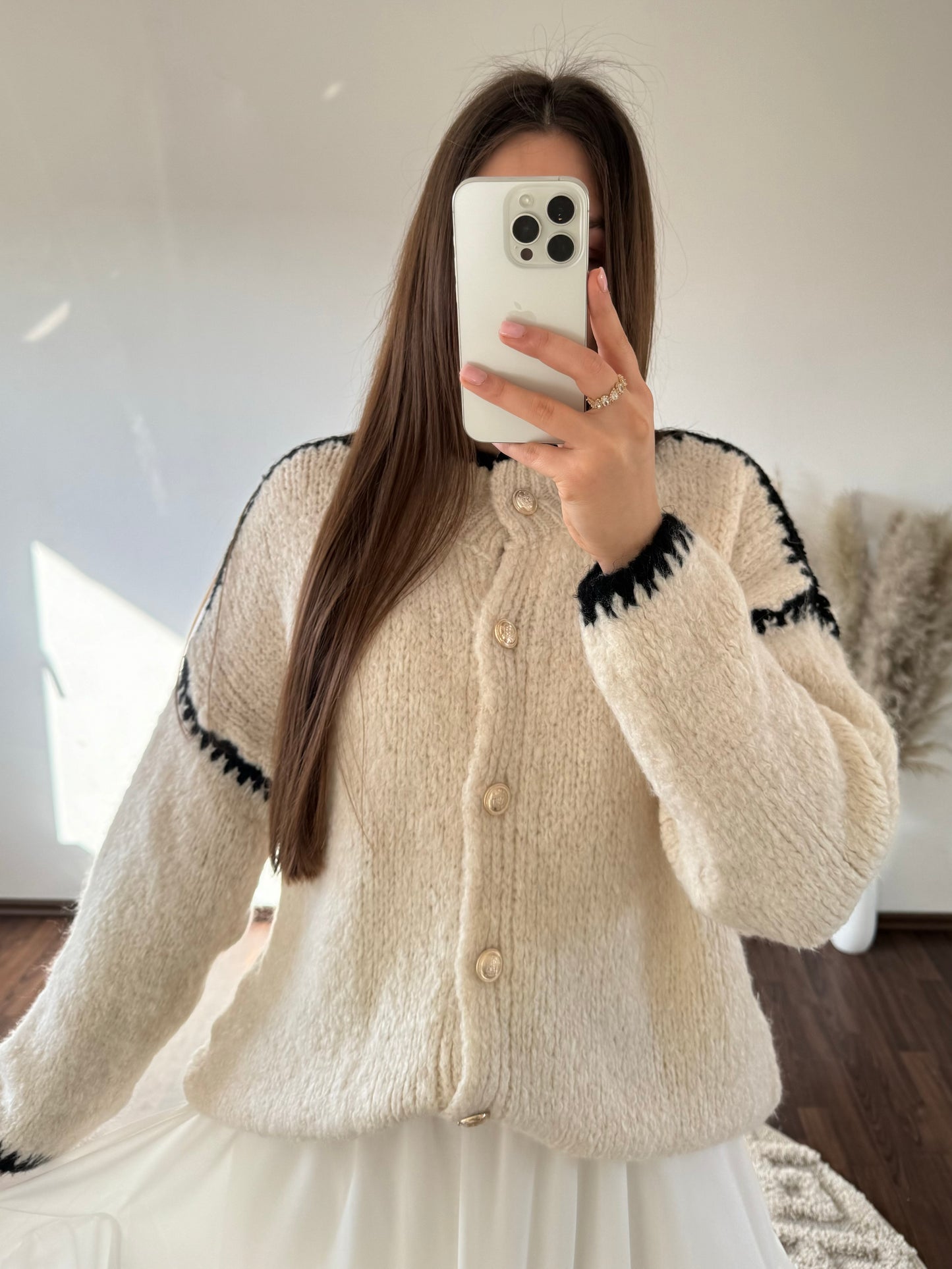 LEILA CARDIGAN