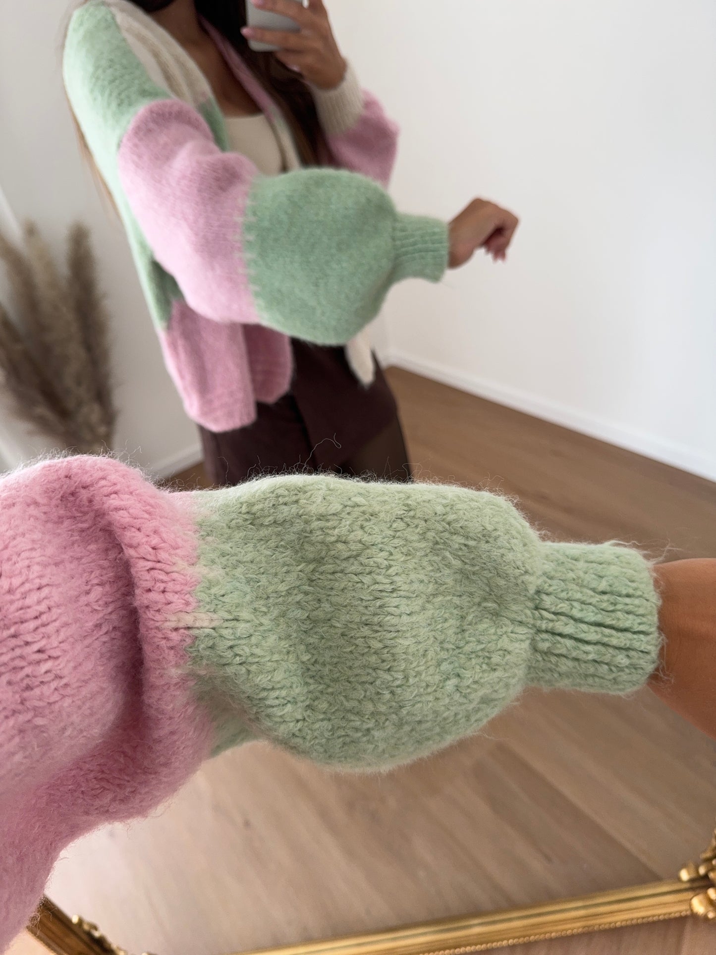 FINJA CARDIGAN